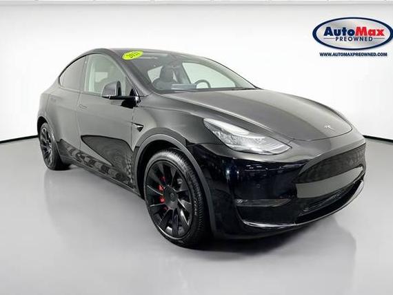 TESLA MODEL Y 2021 5YJYGDEE4MF120594 image